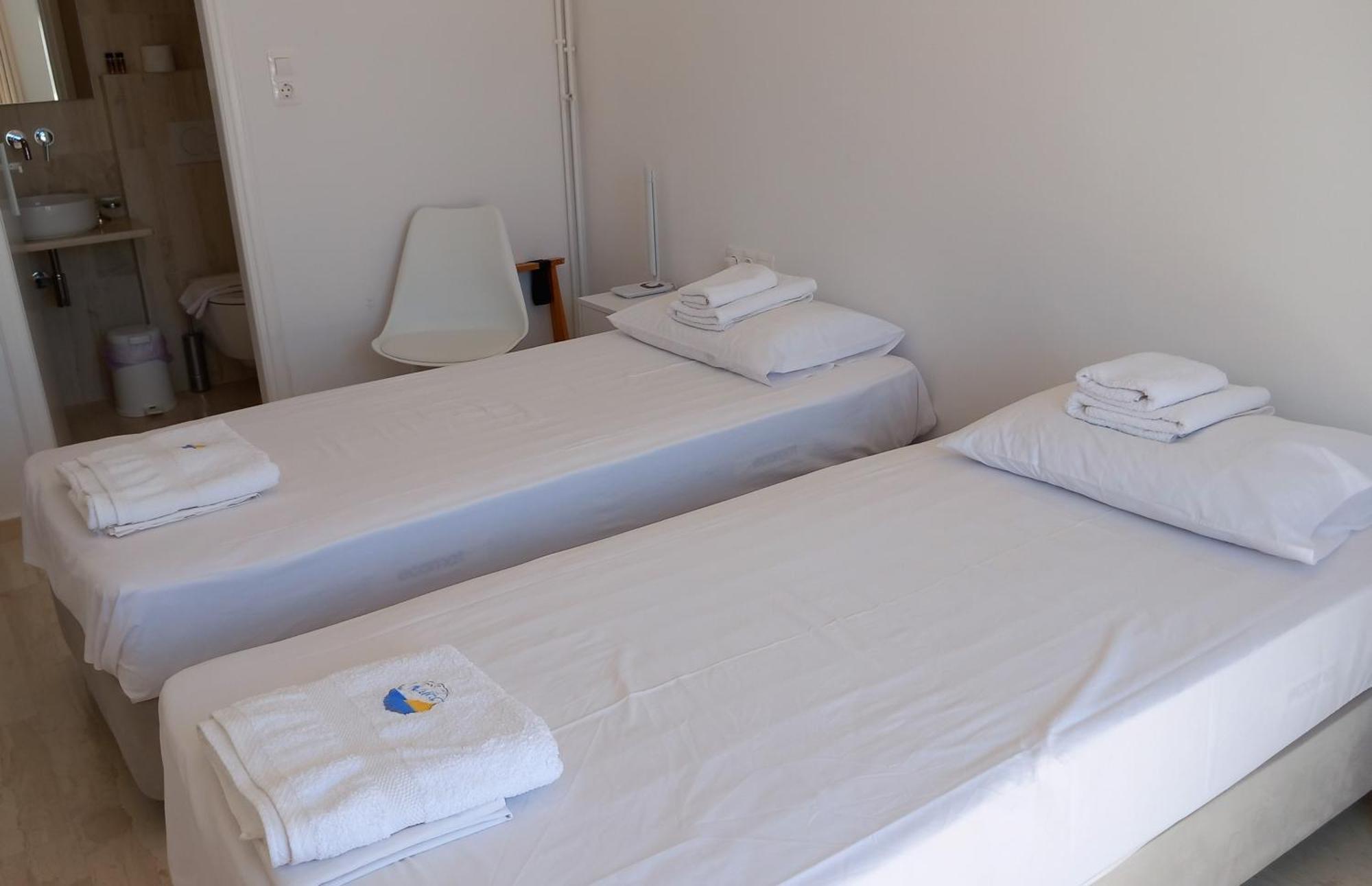 Naias Otel Livadi  Dış mekan fotoğraf