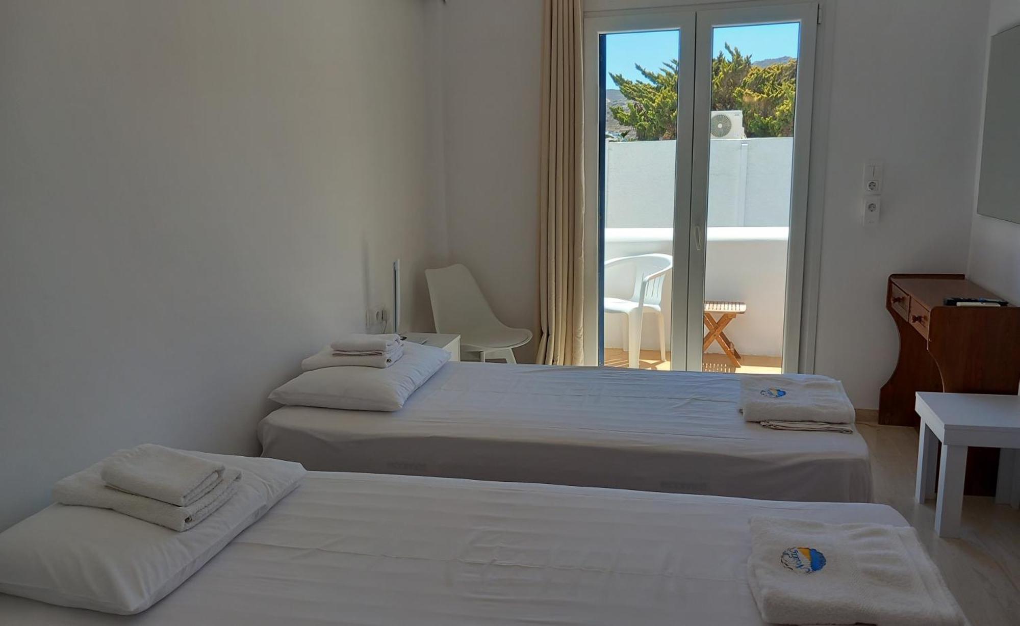 Naias Otel Livadi  Dış mekan fotoğraf